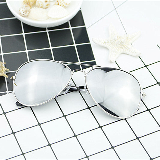 Damer moderne pilot-solbrille med fargegradient linse-design Skanto
