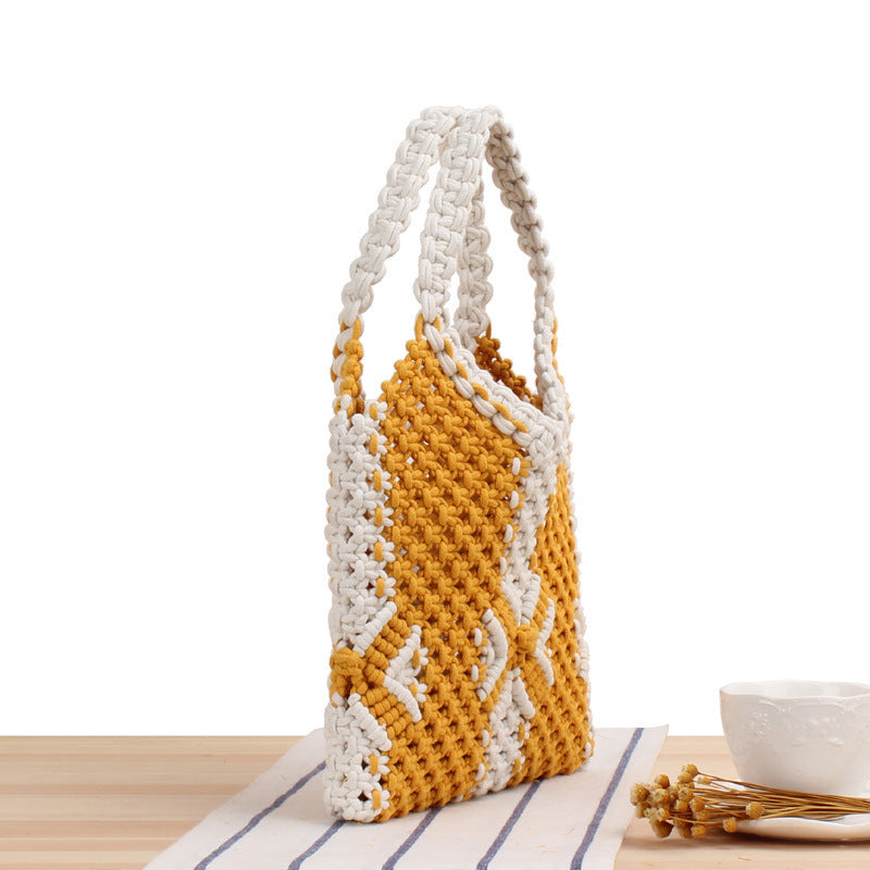 Hand-knotted tote bags in modern Scandinavian style Skanto