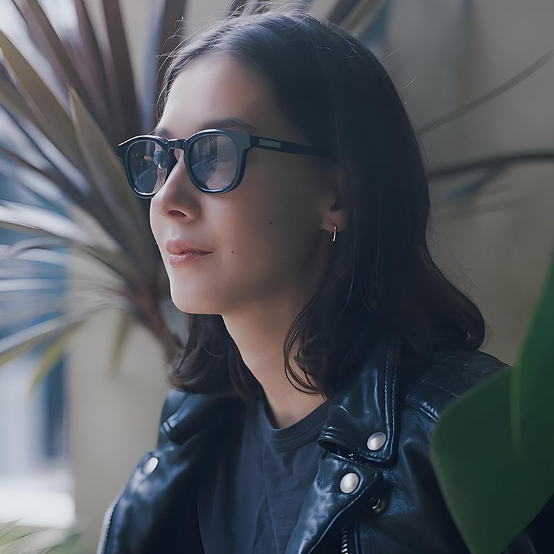 Dame Geometrisk Solbrille i elegant design Skanto