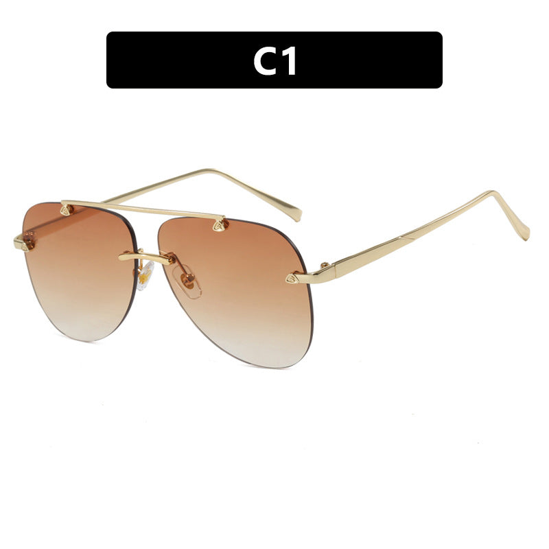 Women's elegant pilot sunglasses with UV protection and reflective lenses Skanto