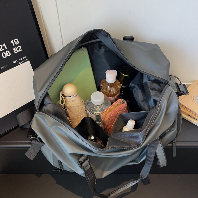 Sporty Reiseduffle med maksimal funksjonalitet Skanto