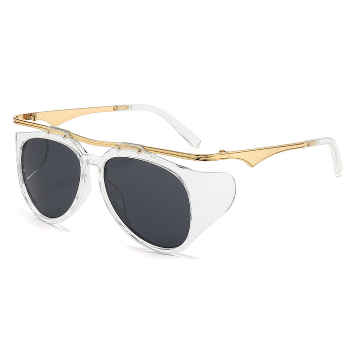Dame Modis sport solbrille med oversized ramme og gull aksenter Skanto