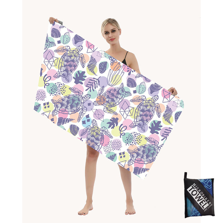 Strandhåndkle med kunstnerisk mandala-design Skanto