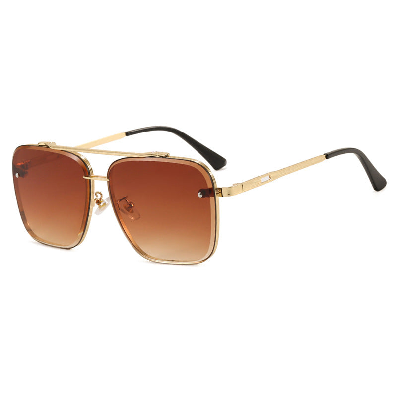 Women's square sunglasses with protective lenses and modern metal frame Skanto