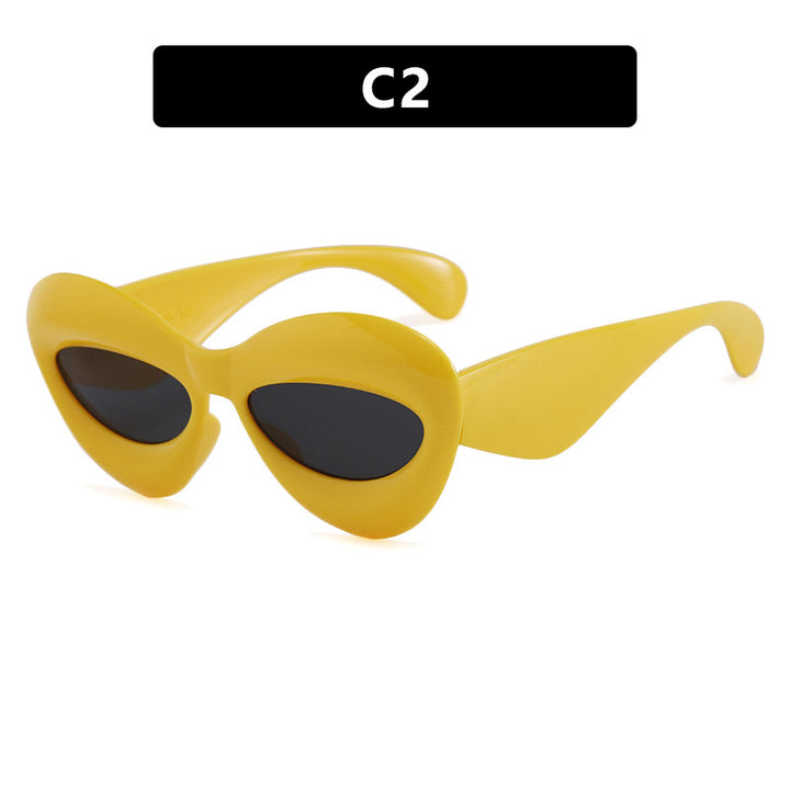 Women's Cat-Eye Sunglasses in Modern Design Skanto