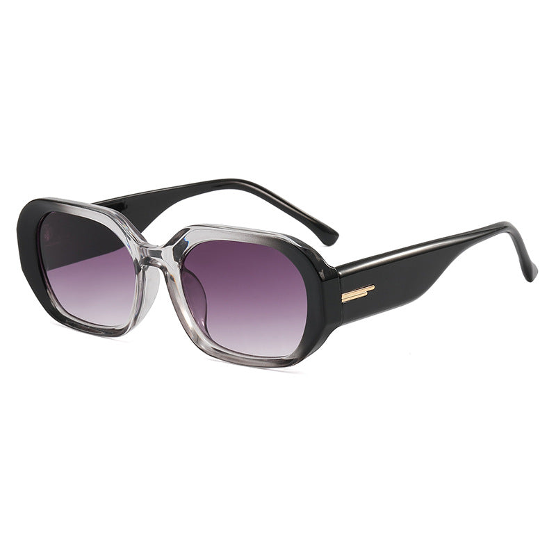 Dame moteriktig geometrisk solbrille med robust design Skanto