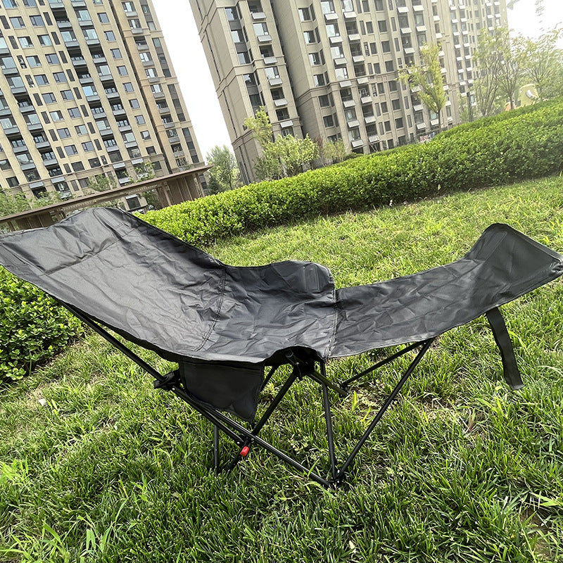 Ultralight chair with ergonomic shape Skanto