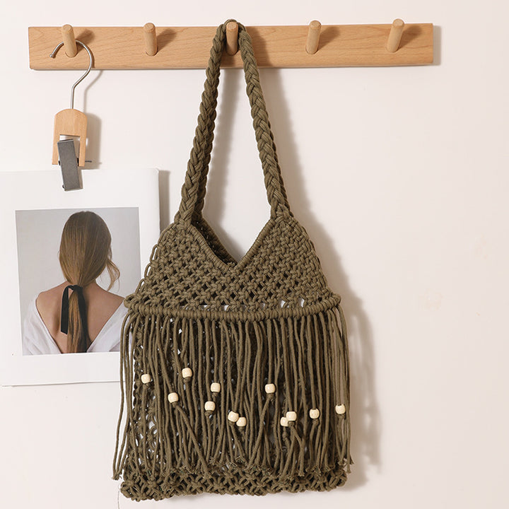 Crocheted beach bag with fringe details Skanto