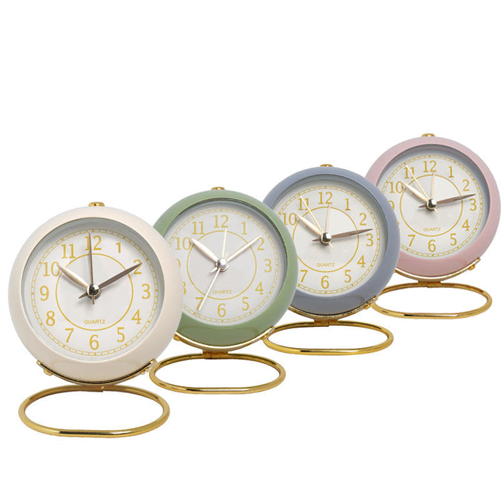 Skanto | Vintage rund analog klokke