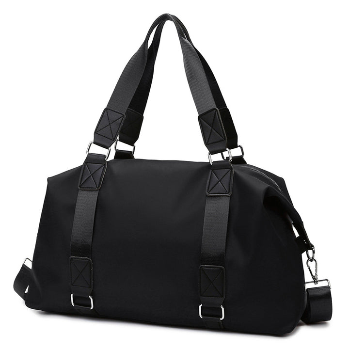 Sportbag med ergonomiske bærehåndtak og variert innvendig område Skanto