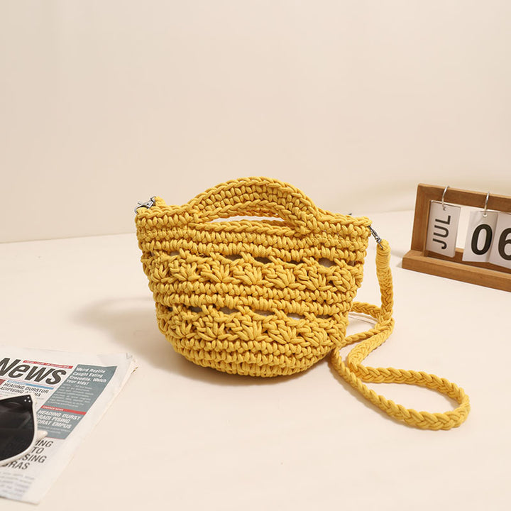 Handmade macrame shoulder bag with unique design Skanto