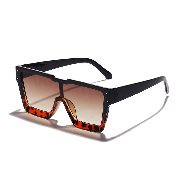 Dame statement solbriller med bred ramme og UV-beskyttelse Skanto