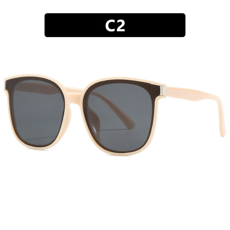Women's fashionable sunglasses with high-quality, transparent plastic frame Skanto