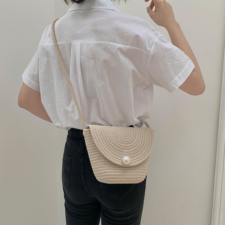 Shoulder Bag with Elegant Pearl Clasp Skanto