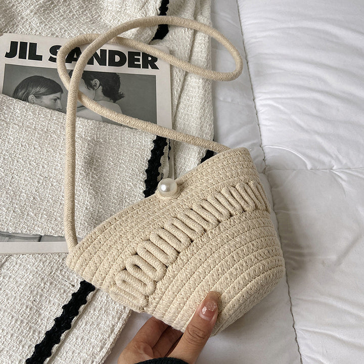 Playful handbag made of braided material Skanto