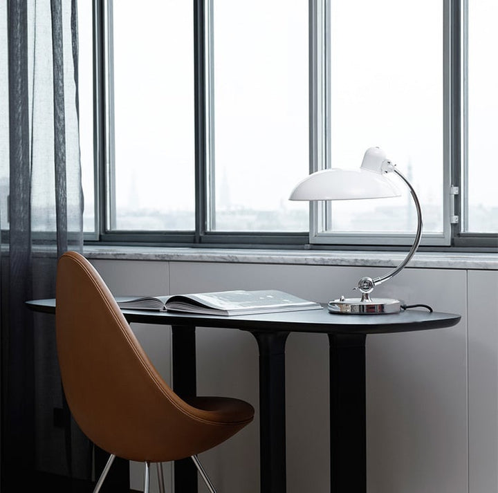 Skanto | Bauhaus KI Klassisk Bordlampe Replika
