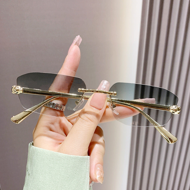Women's Elegant Half-Rim Sunglasses Skanto
