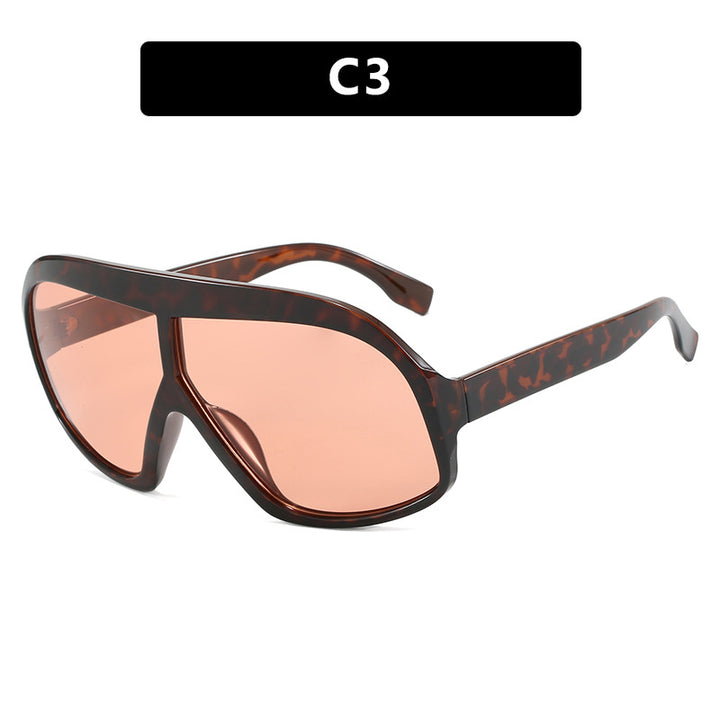 Women's fashionable sports sunglasses in futuristic design Skanto