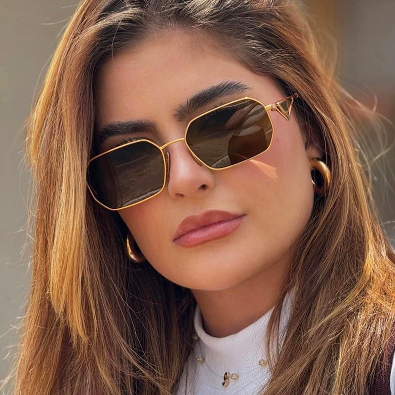 Women's Geometric Luxury Sunglasses with Narrow High-Gloss Frame Skanto