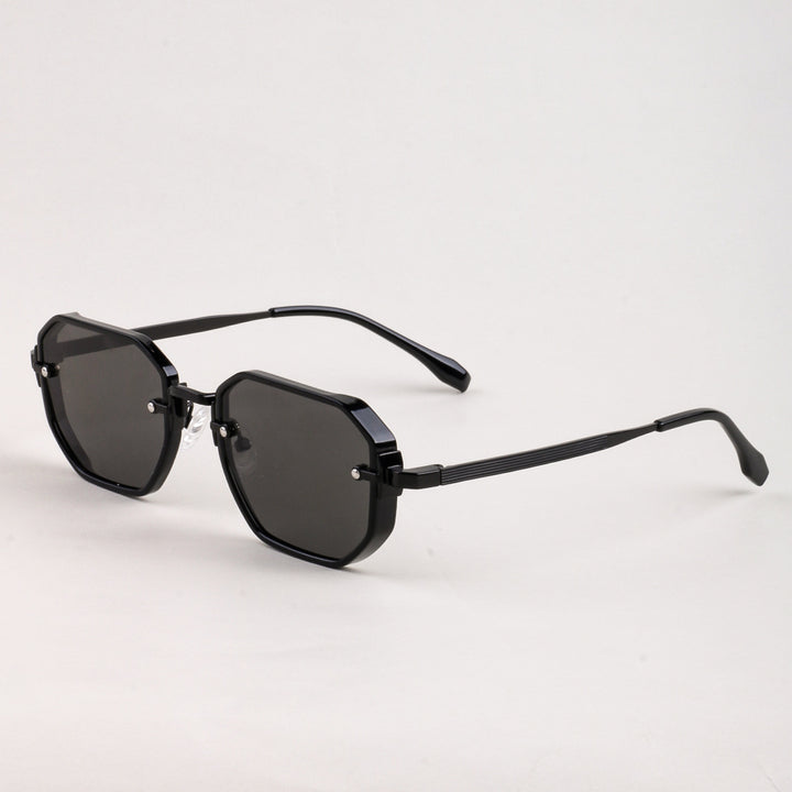 Dame moteriktig solbrille i elegant, åttkantet design Skanto