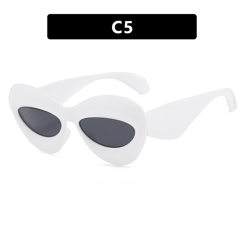 Women's Cat-Eye Sunglasses in Modern Design Skanto