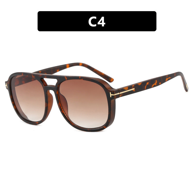 Women's square sunglasses with luxurious plastic frame and mirrored lenses Skanto