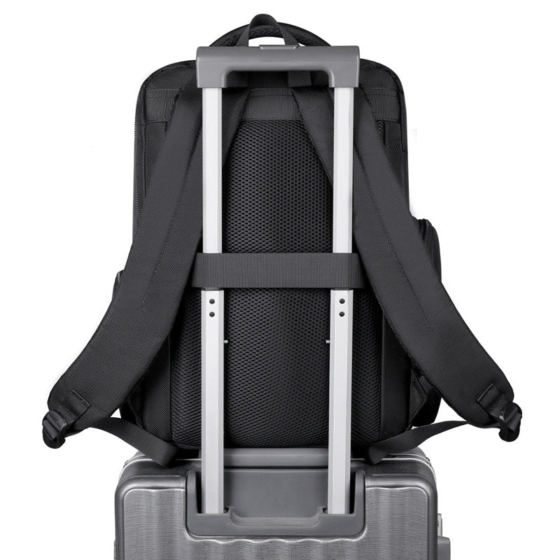 Elegant Laptop Rygsekk med Smart Organiseringssystem Skanto