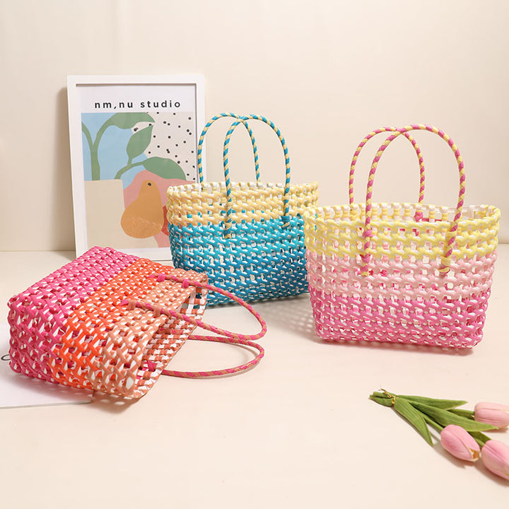 Handmade straw bag with colorful ombre Skanto