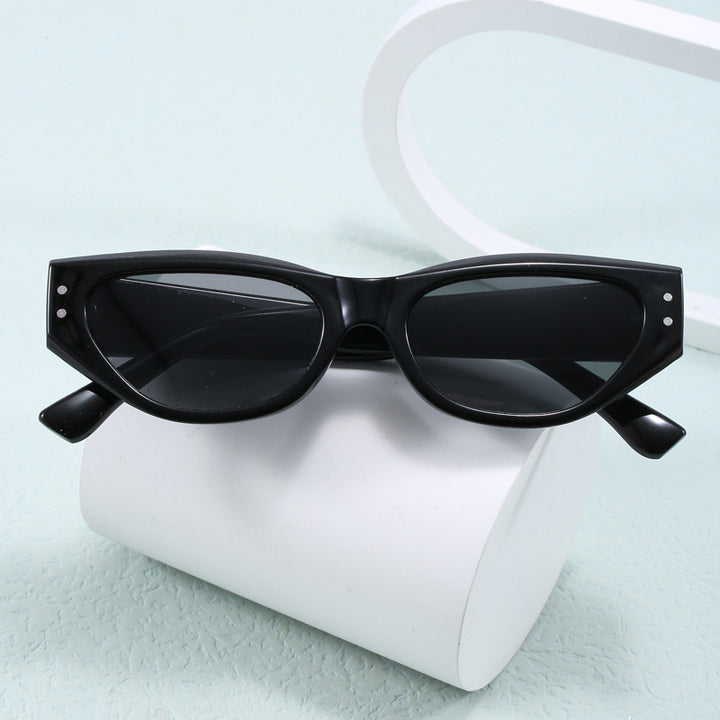 Dame moteriktig solbrille i trendy Cat-Eye stil Skanto