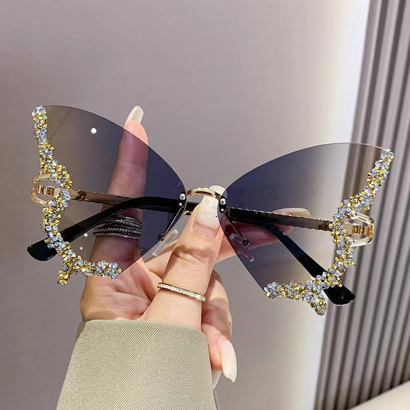 Dame ekstravagant Flügel-solbrille Skanto