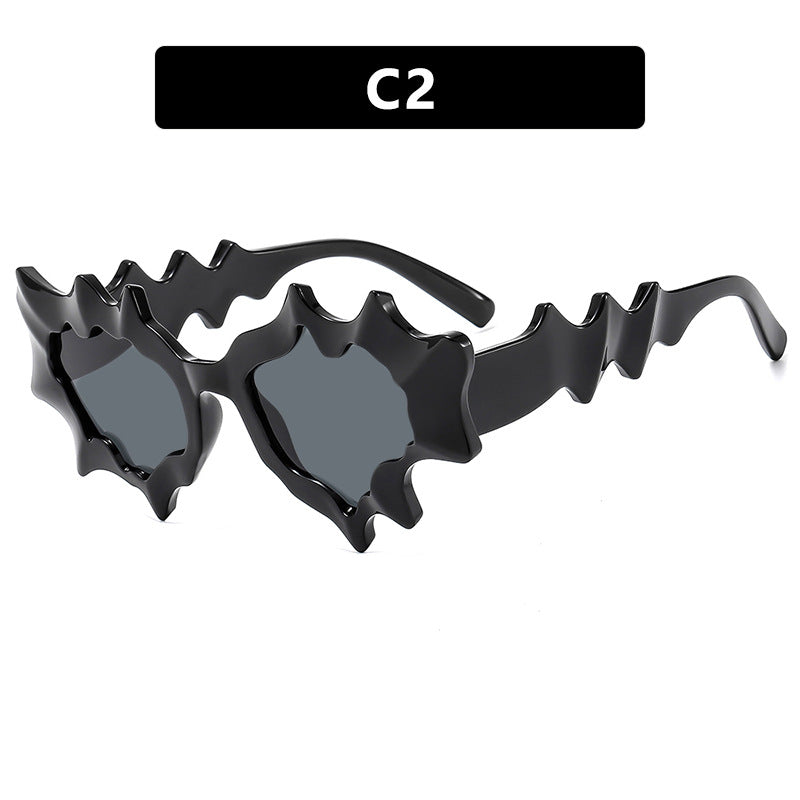 Women's extraordinary fashion sunglasses in creative design Skanto