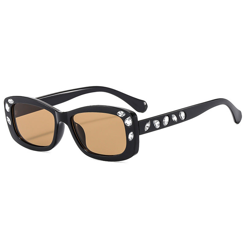 Dame moteriktig solbrille med krystallpynt Skanto
