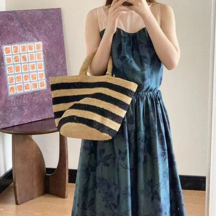 Håndlaget totebag i stripe mønster Skanto