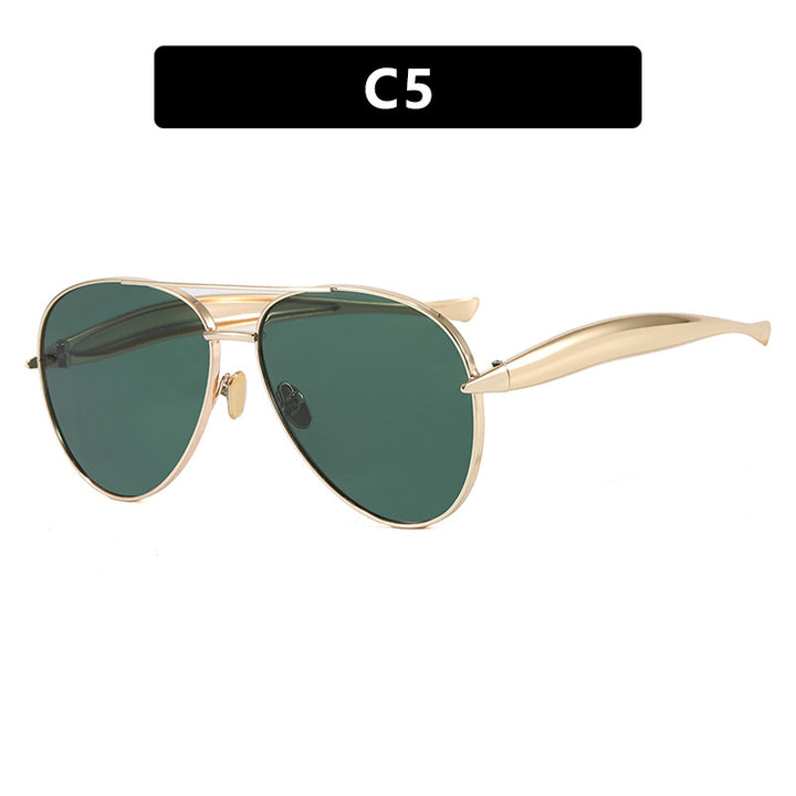 Women's Pilot Sunglasses with Elegant Details and Protective UV Filter Skanto