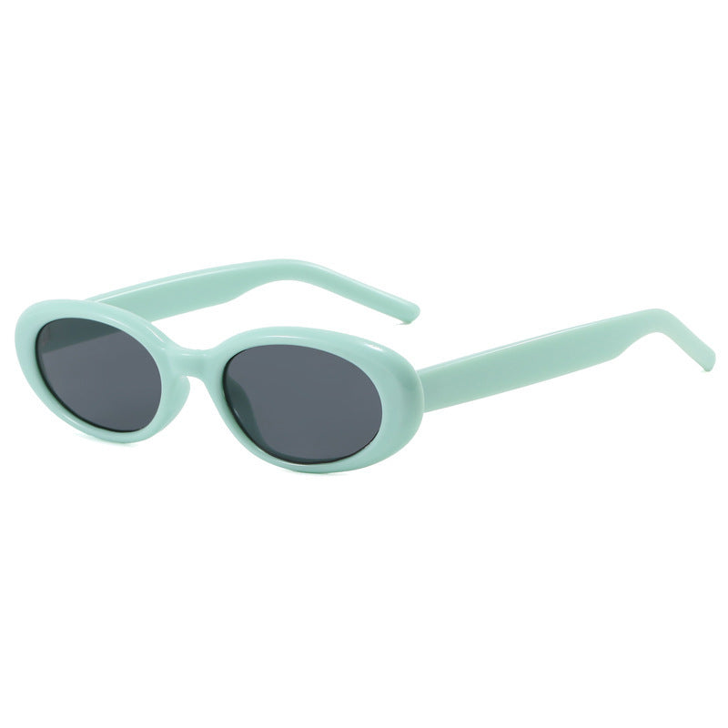Women's oval sunglasses with transparent effect and UV protection Skanto