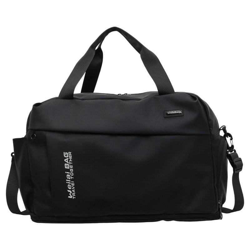 Reise- Og sportbag med vannavvisende materiale og mange lommer Skanto