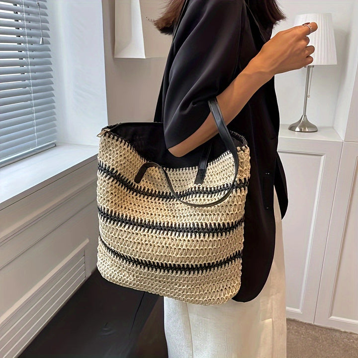 Elegant Raffia handle bag with leather handles Skanto