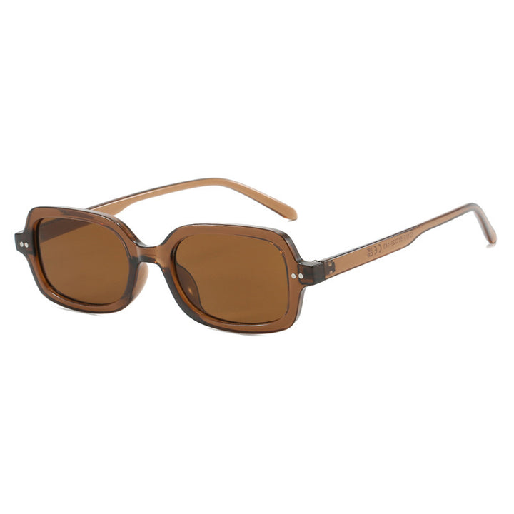 Dame moteriktig solbrille med unik skilpaddeskallramme Skanto