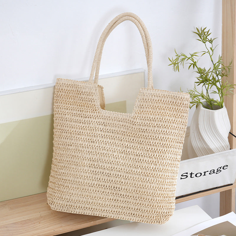 Håndlagd stråveske med moderne design Skanto