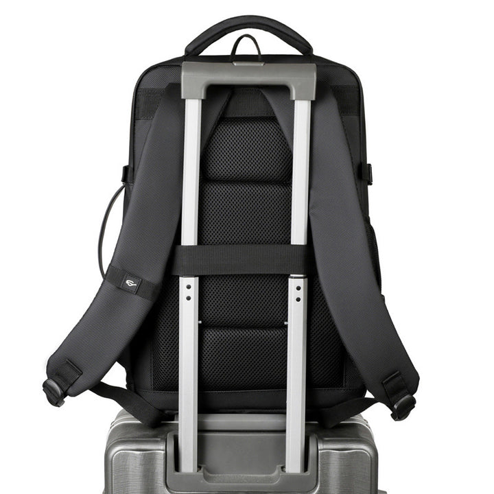 Multifunksjonell forretningsryggsekk med robust design og smart oppbevaringslayout Skanto