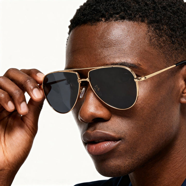 Dame modische Aviator-solbrille med elegant metallramme og UV400-beskyttelse Skanto