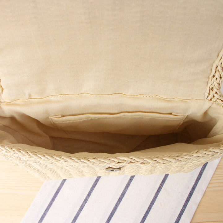 Handbag made of braided natural material with detachable shoulder strap Skanto