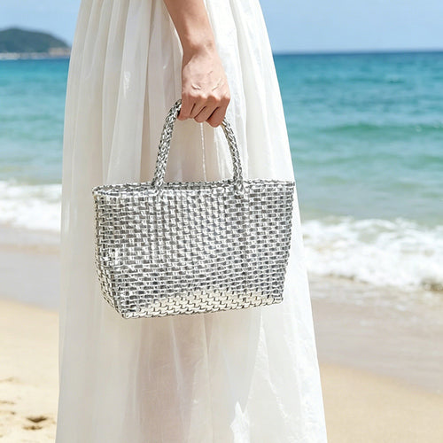 Handmade basket bag with innovative weaving technique Skanto