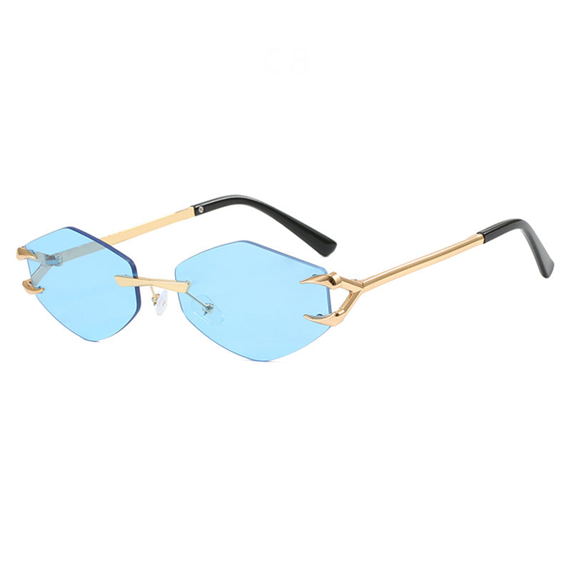 Dame ekstravagant hexagonal solbrille med innovativ ramme og UV-beskyttelse Skanto