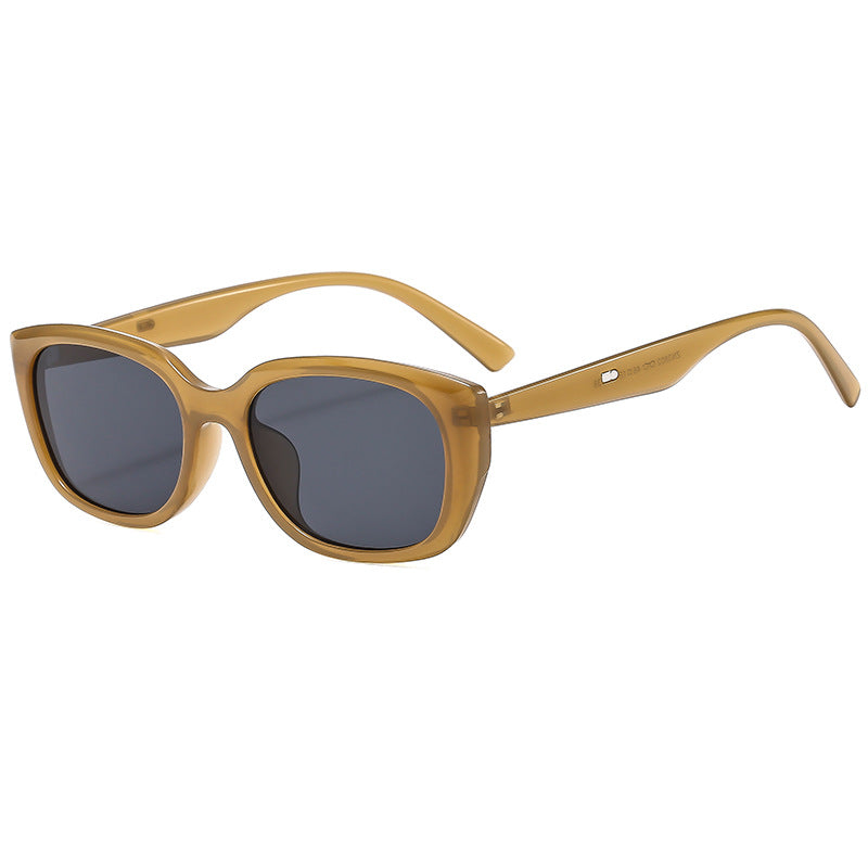 Dame moteriktig oversized solbrille med stilfullt plastinnfatning Skanto