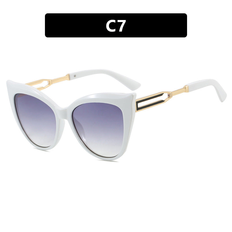 Women's cat-eye glasses with elegant metal frame Skanto