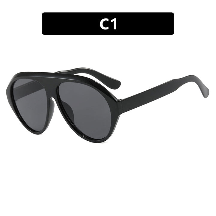 Women's oversized sunglasses with stylish design and protective UV filter Skanto