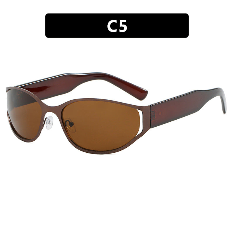 Women's modern sunglasses with elegant contours and protective UV filter Skanto
