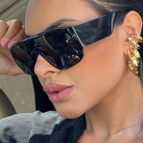 Women's Fashion Oversized Sunglasses with Unique Design Skanto