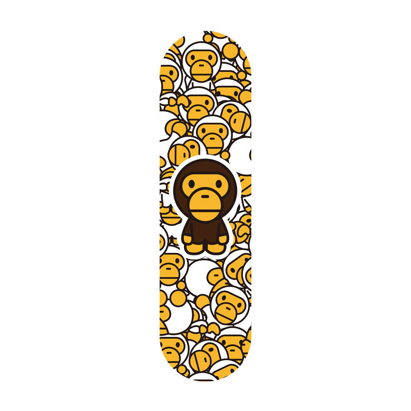Grafisk skateboarddekk med tilpasset design Skanto